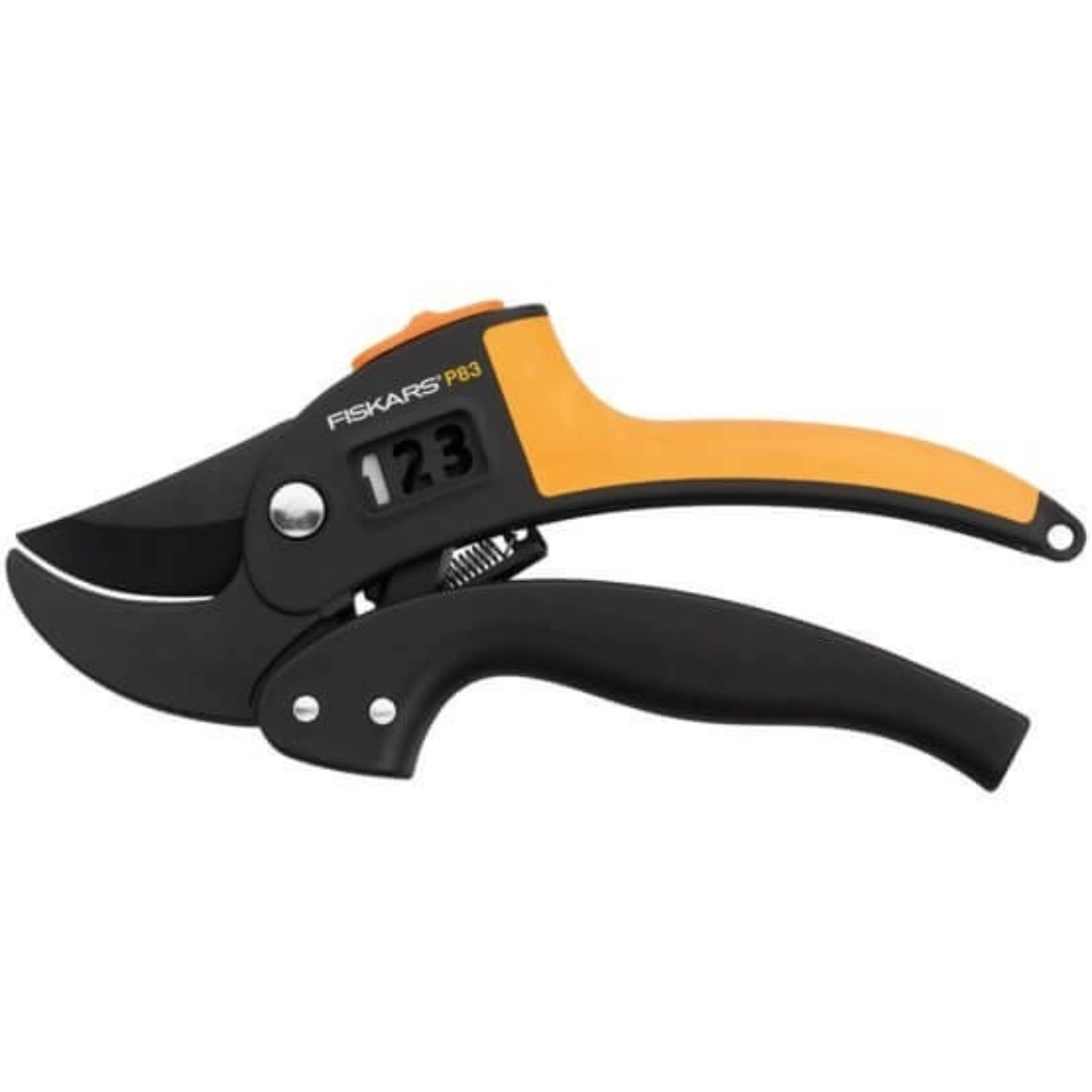 Контактный секатор с храповым механизмом PowerStep™ Fiskars P83 111670 (1000575) Контактный секатор с храповым механизмом PowerStep™ Fiskars P83 111670 (1000575)