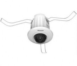 Вбудована IP відеокамера Hikvision DS-2CD2E20F-W (2.8мм)
